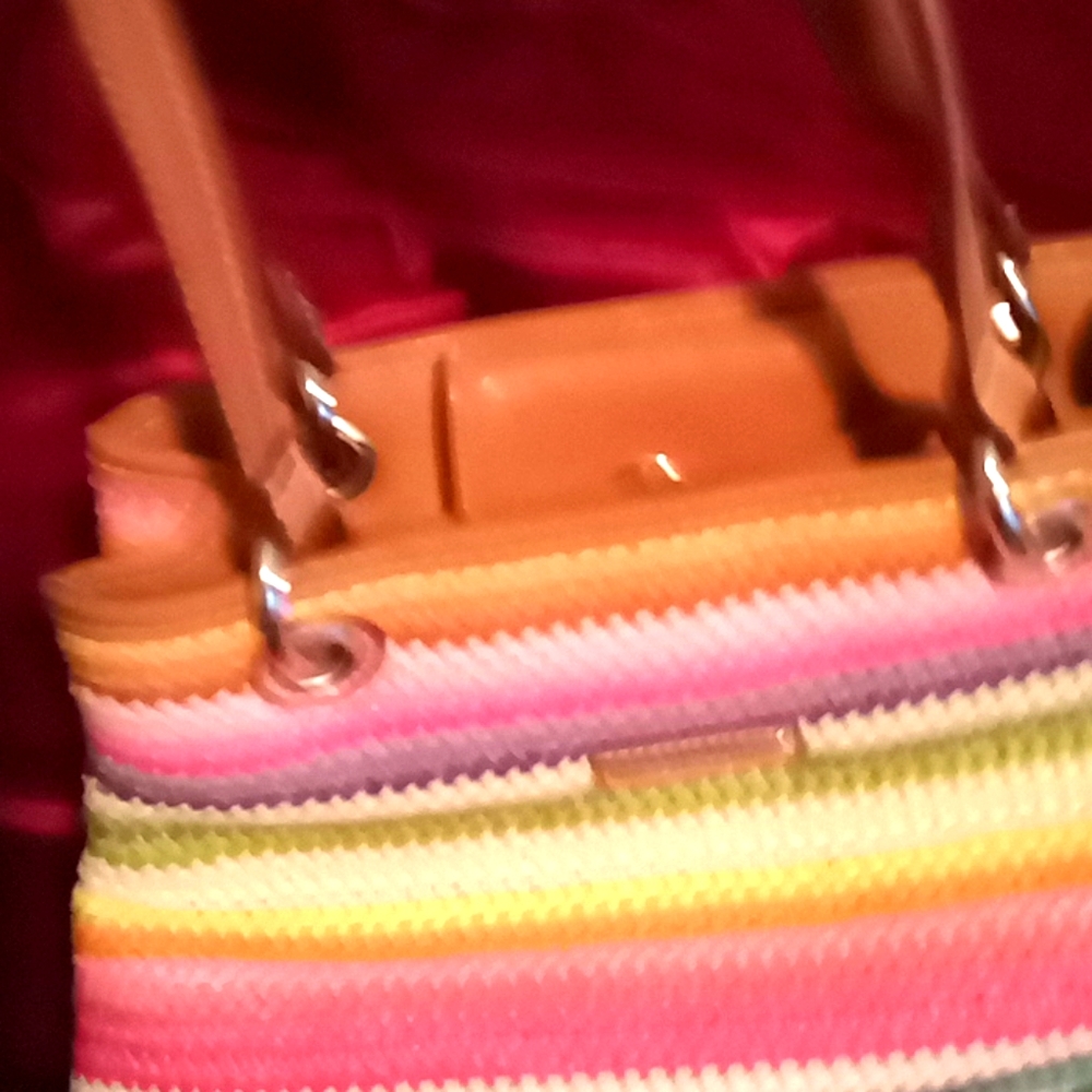 Women's handbag